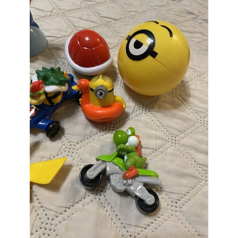 Lot of 8 Nintendo Super Mario Bros McDonalds Happy Meal Toys‎ Pokémon Minion